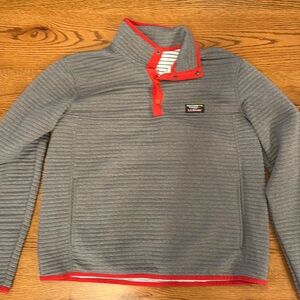 Almost New. Worn maybe 3x.  LLBean pullover men’s size Large